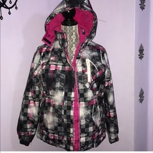 Snowboarding jacket